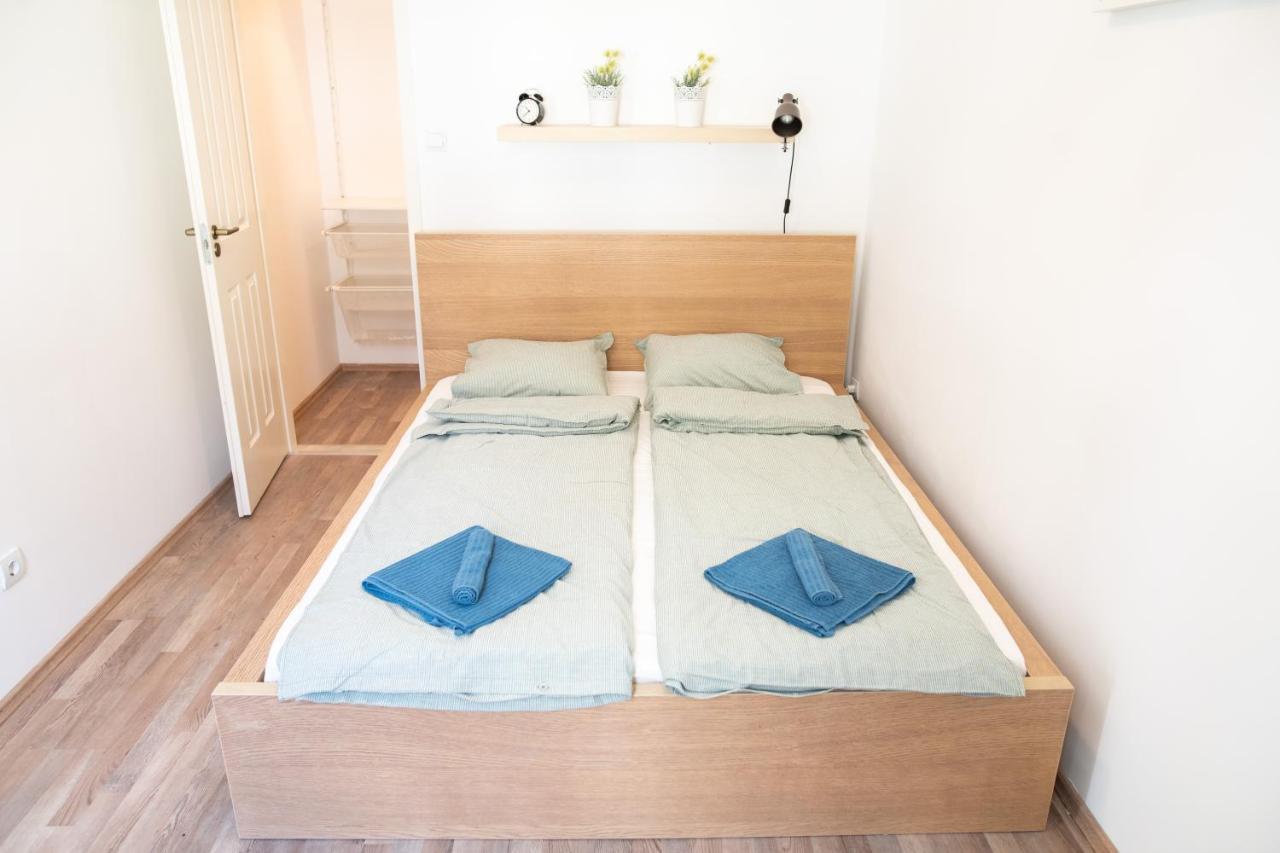 N28 Condo Apartment Next To Andrassy. Budapest Exterior foto